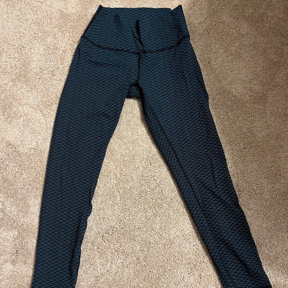 Lululemon Wunder Under High Rise Black and Teal Size 8